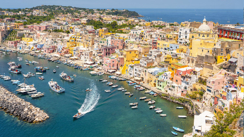 Btutfrd till Procida med middag